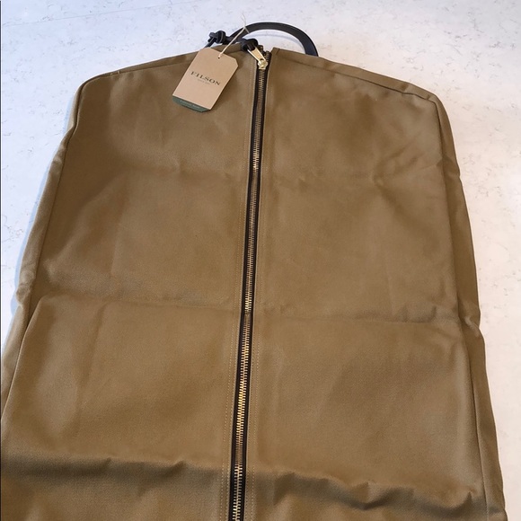 filson suit cover